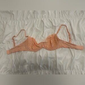 Victoria's Secret Lace Bra in Soft Peach